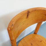 Set of 2 vintage Scandinavian chairs by Rainer Daumiller in pine from the 1960s.