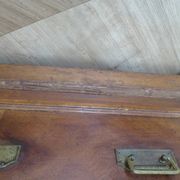 Louis Philippe style chest of drawers with 4 drawers in solid walnut and marble, 1900-1950.