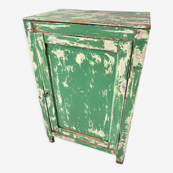 Sideboard 1 patinated green door