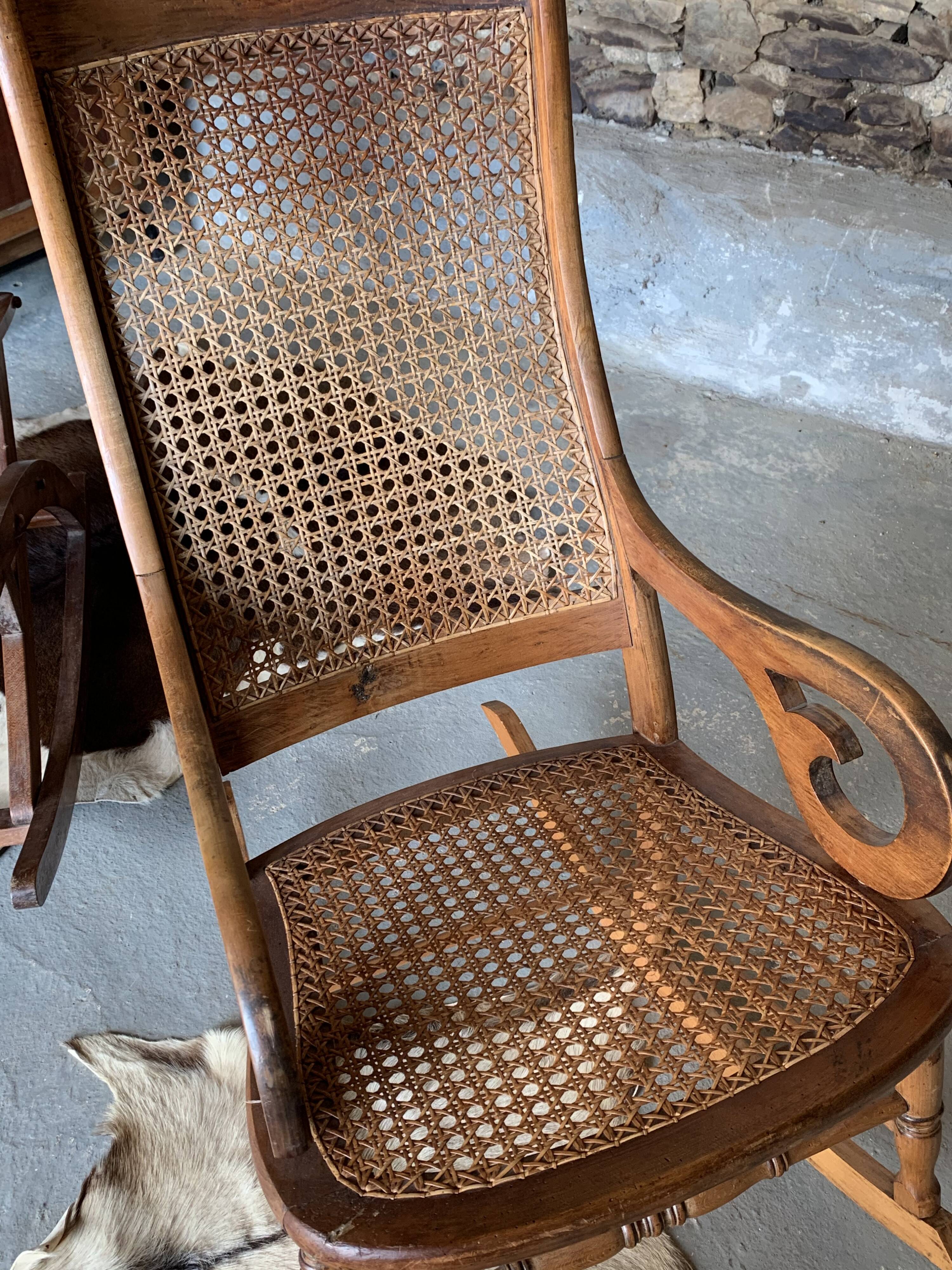 rocking-chair - wood and canning
