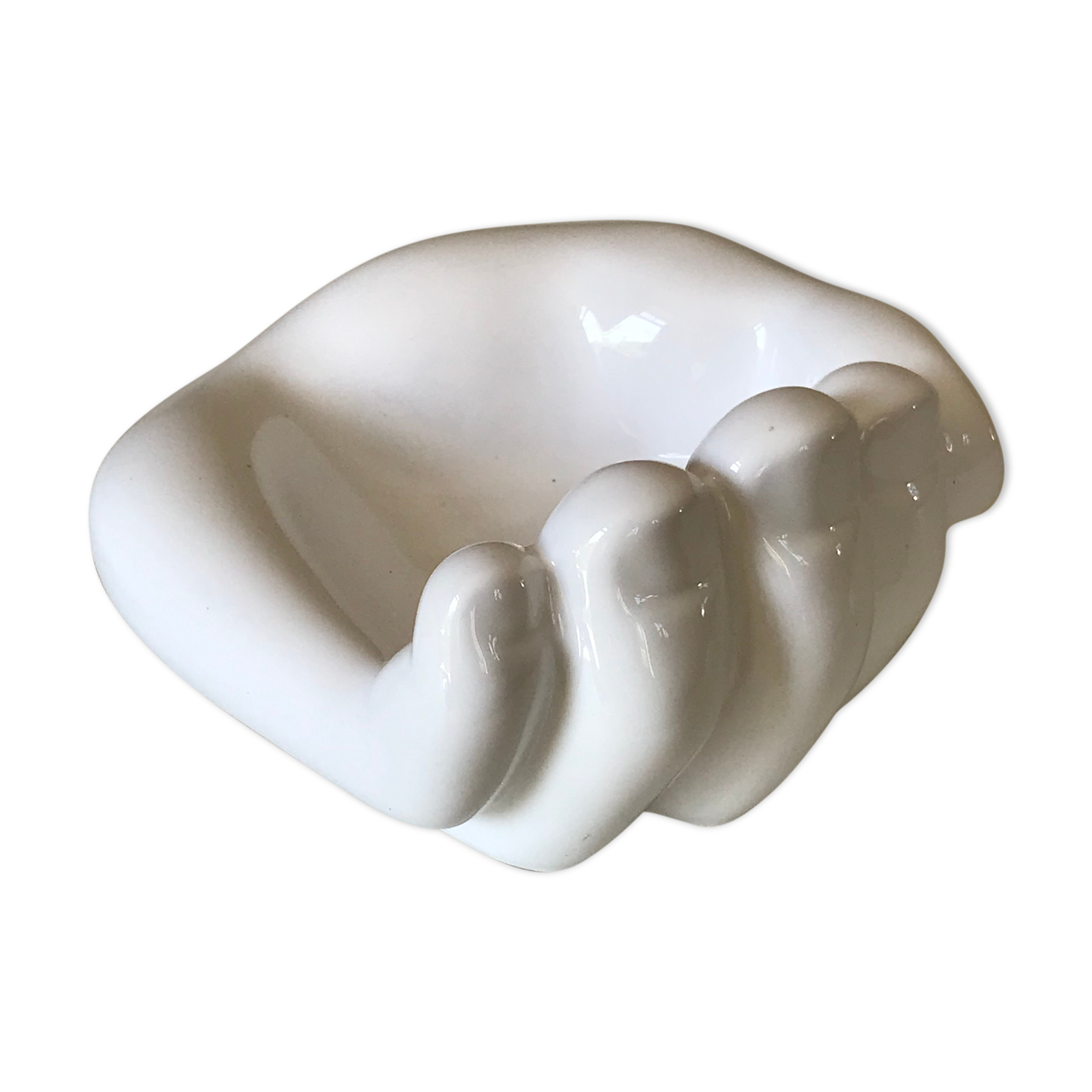 Empty hand ceramic pocket 1980