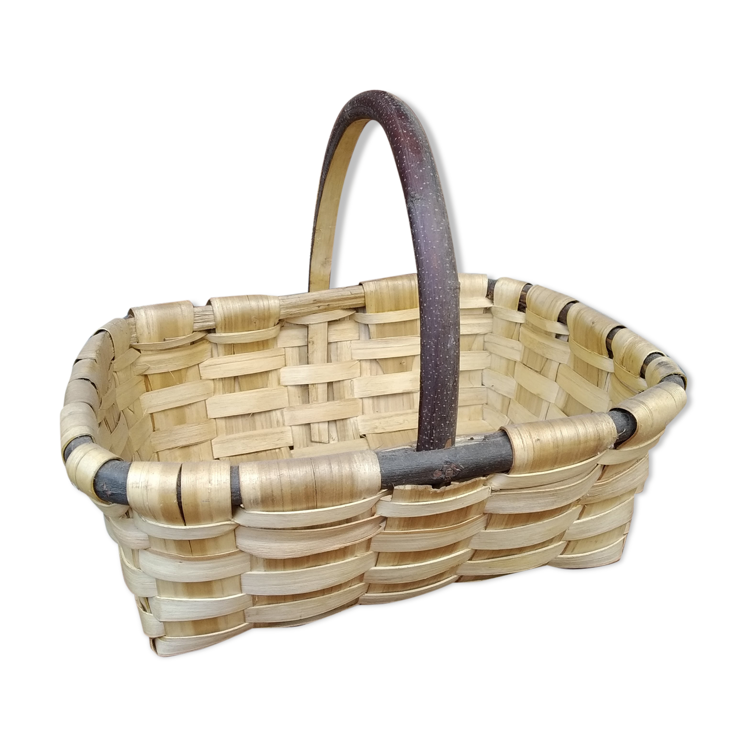 Basket chestnut strips