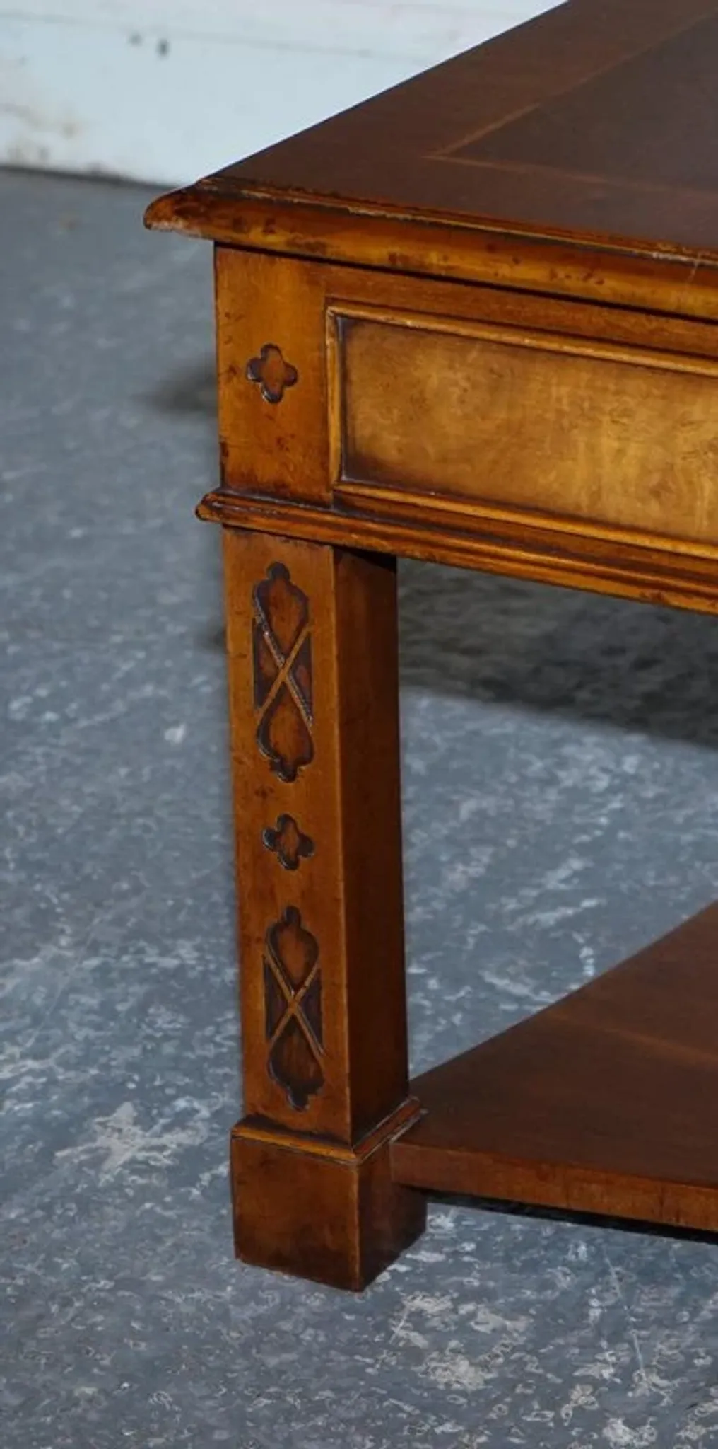 Large Georgian Coffee Table in Walnut Burr by Brights of Nettlebed London
