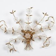 1980s wall lamp with 20 Murano glass flowers and 3 lights.