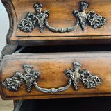 Commode style Louis XV
