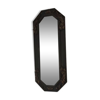 Wooden mirror with molding