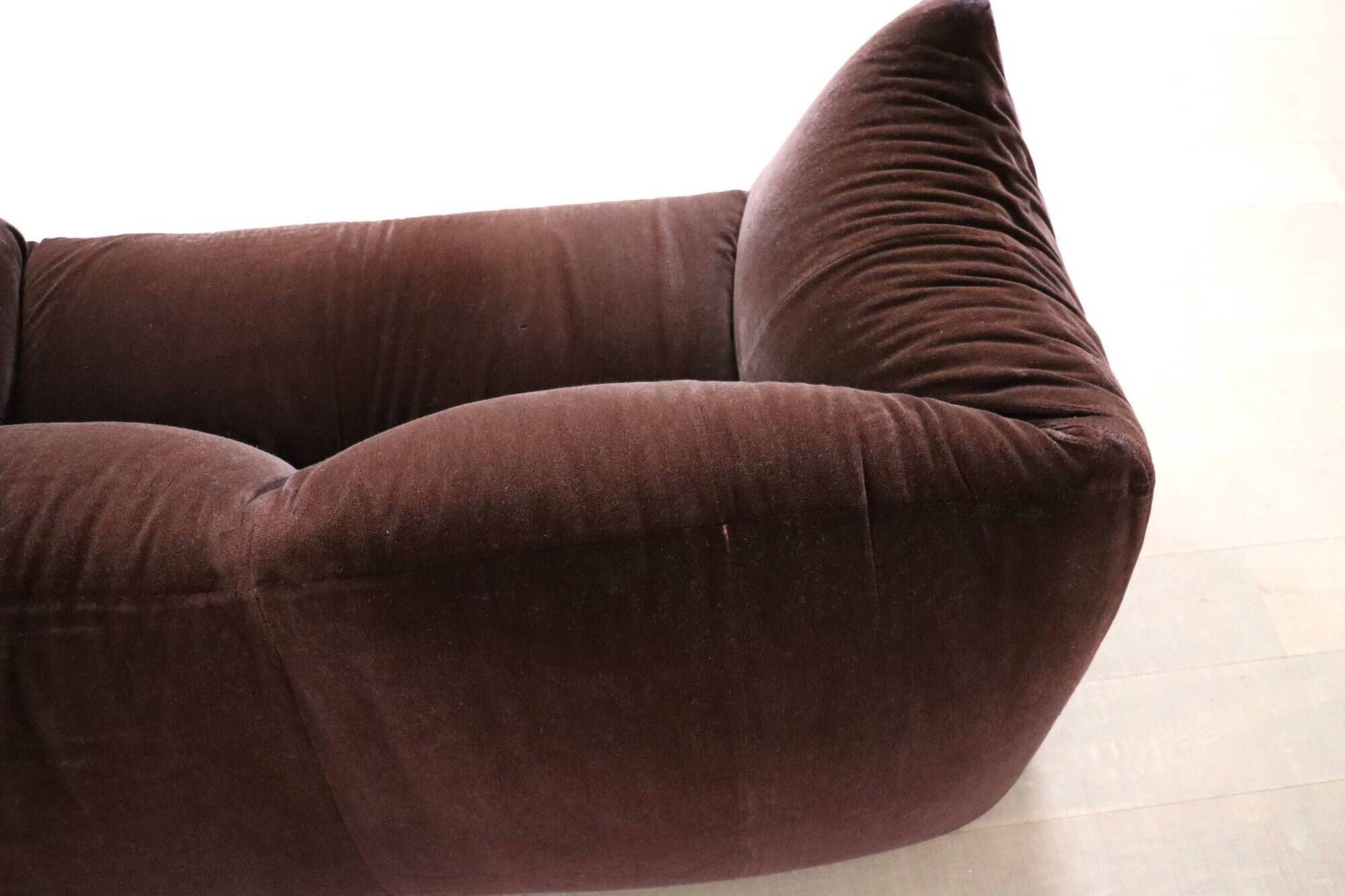 Le Bambole Sofa In Original Mohair Velvet By Mario Bellini For B&B Italia,