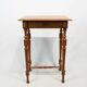 Table d'appoint en de de vers l’année 1910