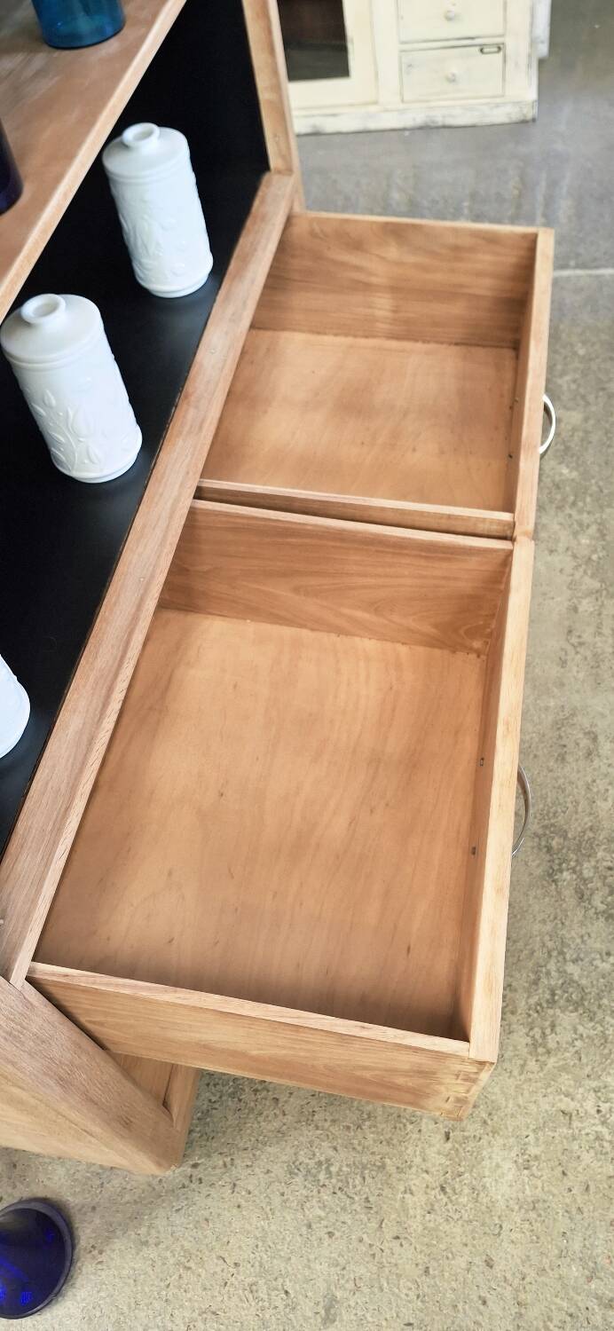 Grocery shop furniture