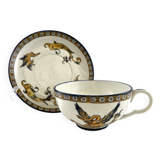 Large Gien Renaissance tea coffee cup