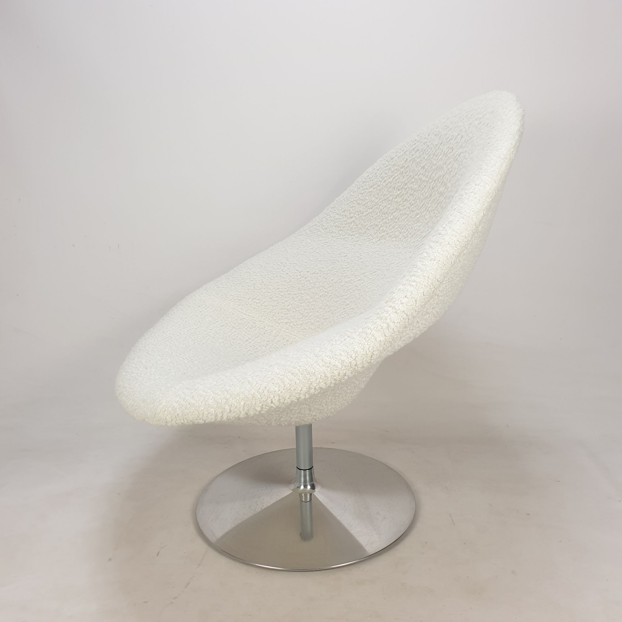 Big Globe Armchair with Ottoman by Pierre Paulin for Artifort, 1980s