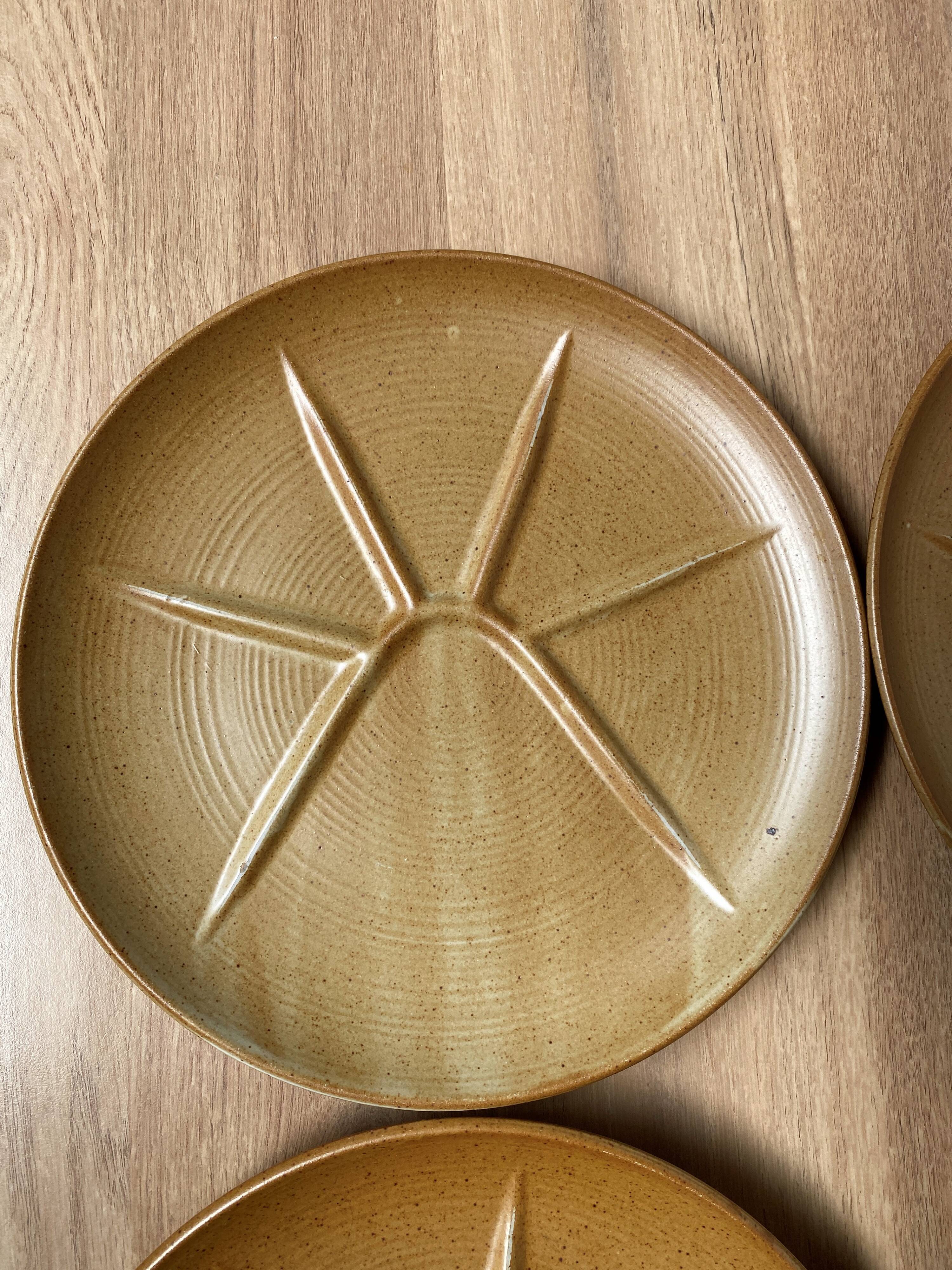 Set of 6 CNP Village stoneware fondue plates