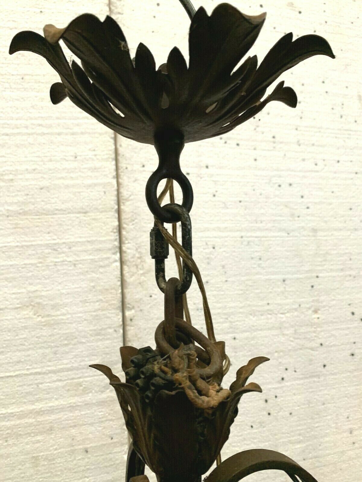 Grille en fer forgé martelé XX siècle - Arte p