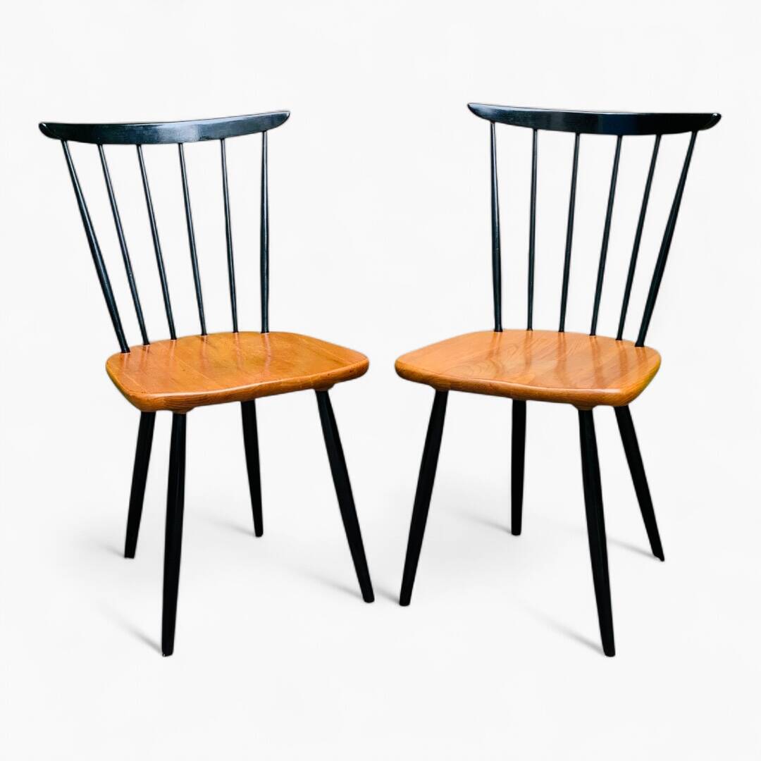 Pair of Scandinavian chairs 1950