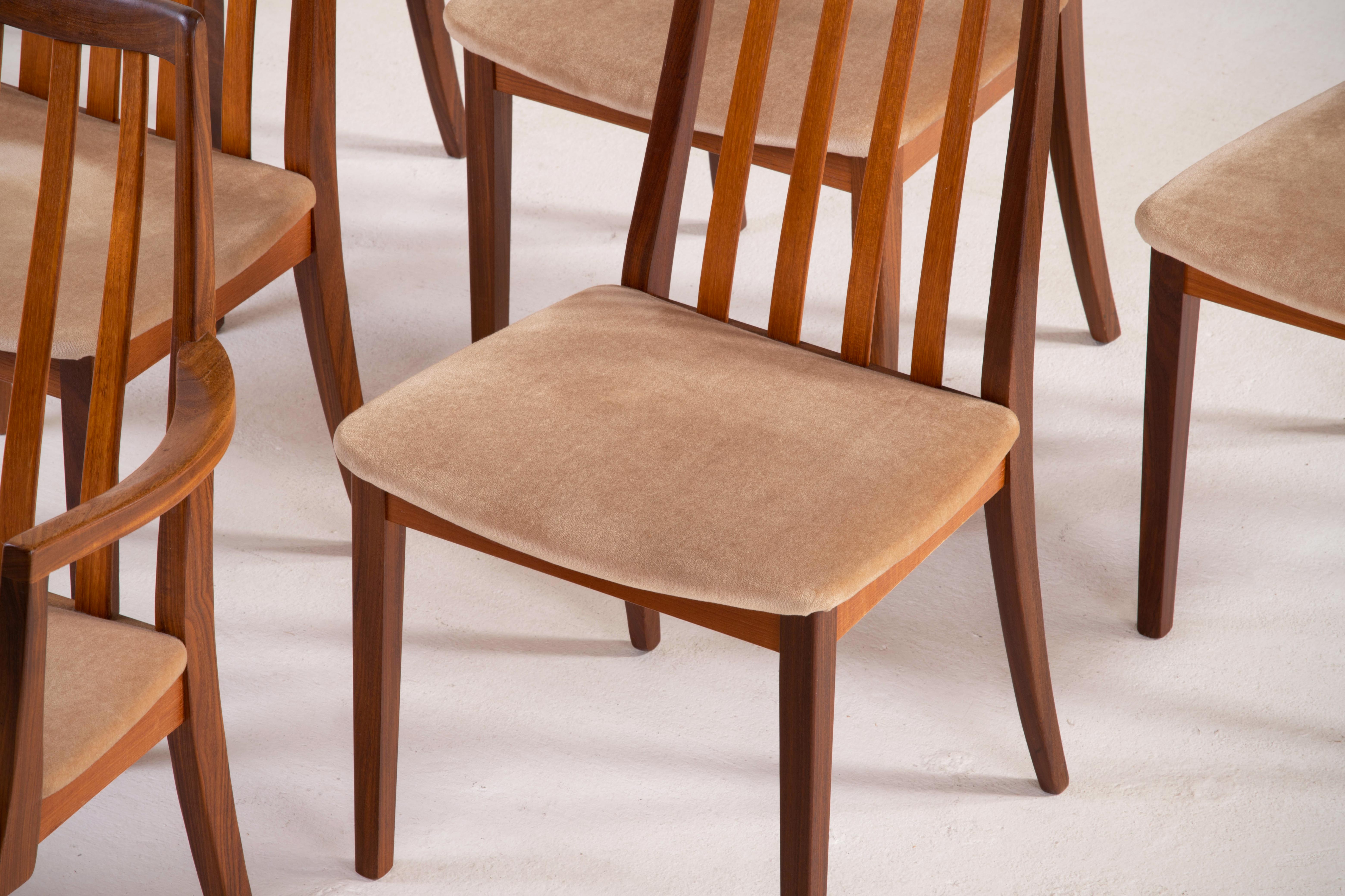 Série de 6 chaises scandinaves vintage