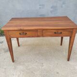 Farm table