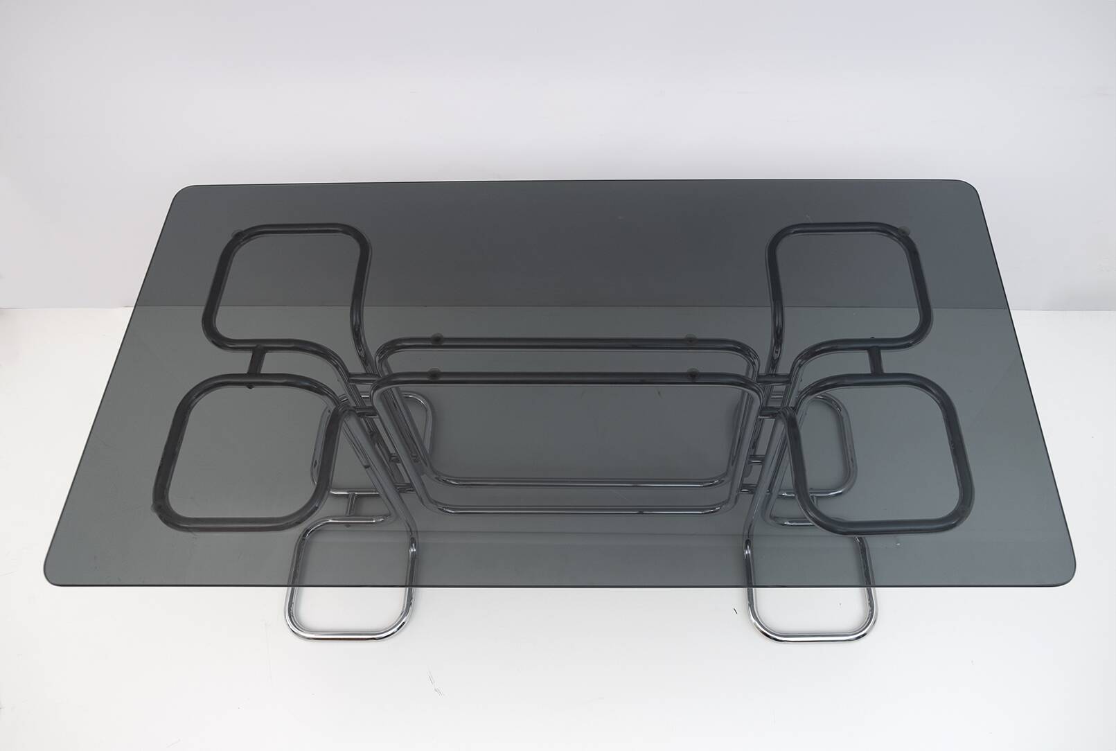 Giotto Stoppino Mid-Century Modern Italian Glass Smoked Top Dining Table,70