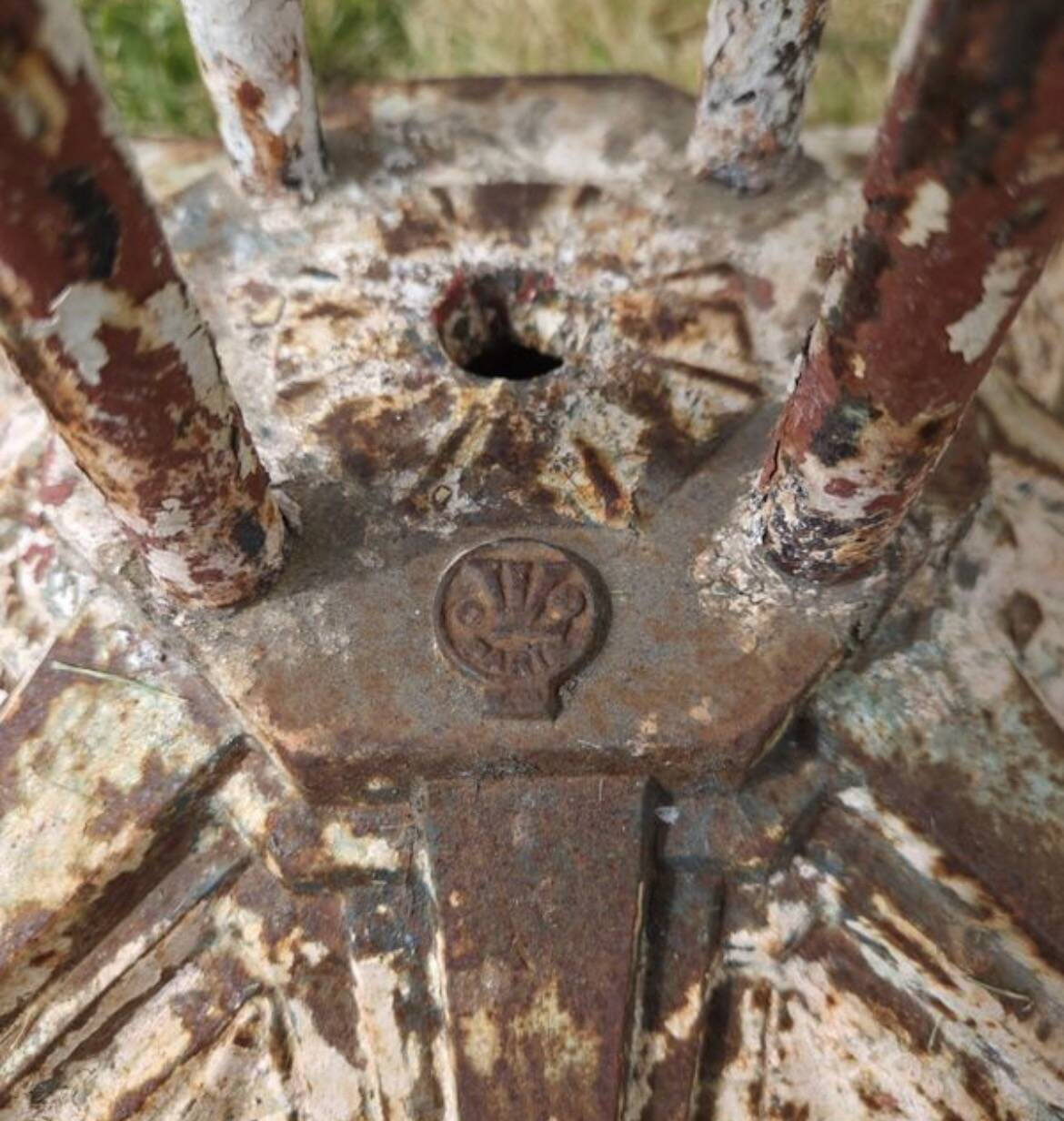 Louis Vuitton garden table