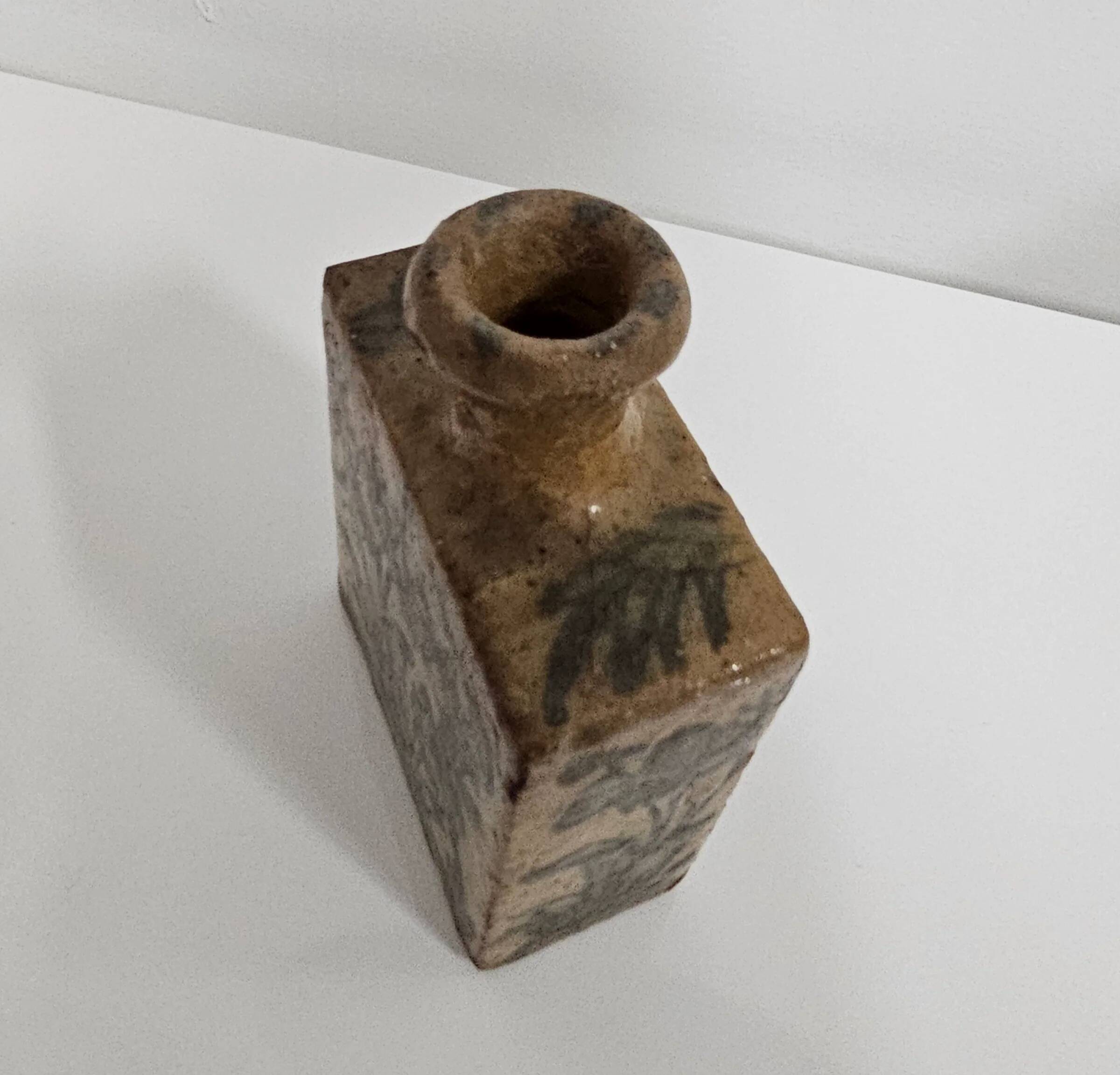 Early 20th century Persian Qajar dynasty pottery vases / bowl / bottle / 1900s