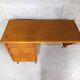 Bureau vintage design en bois clair années 50 60
