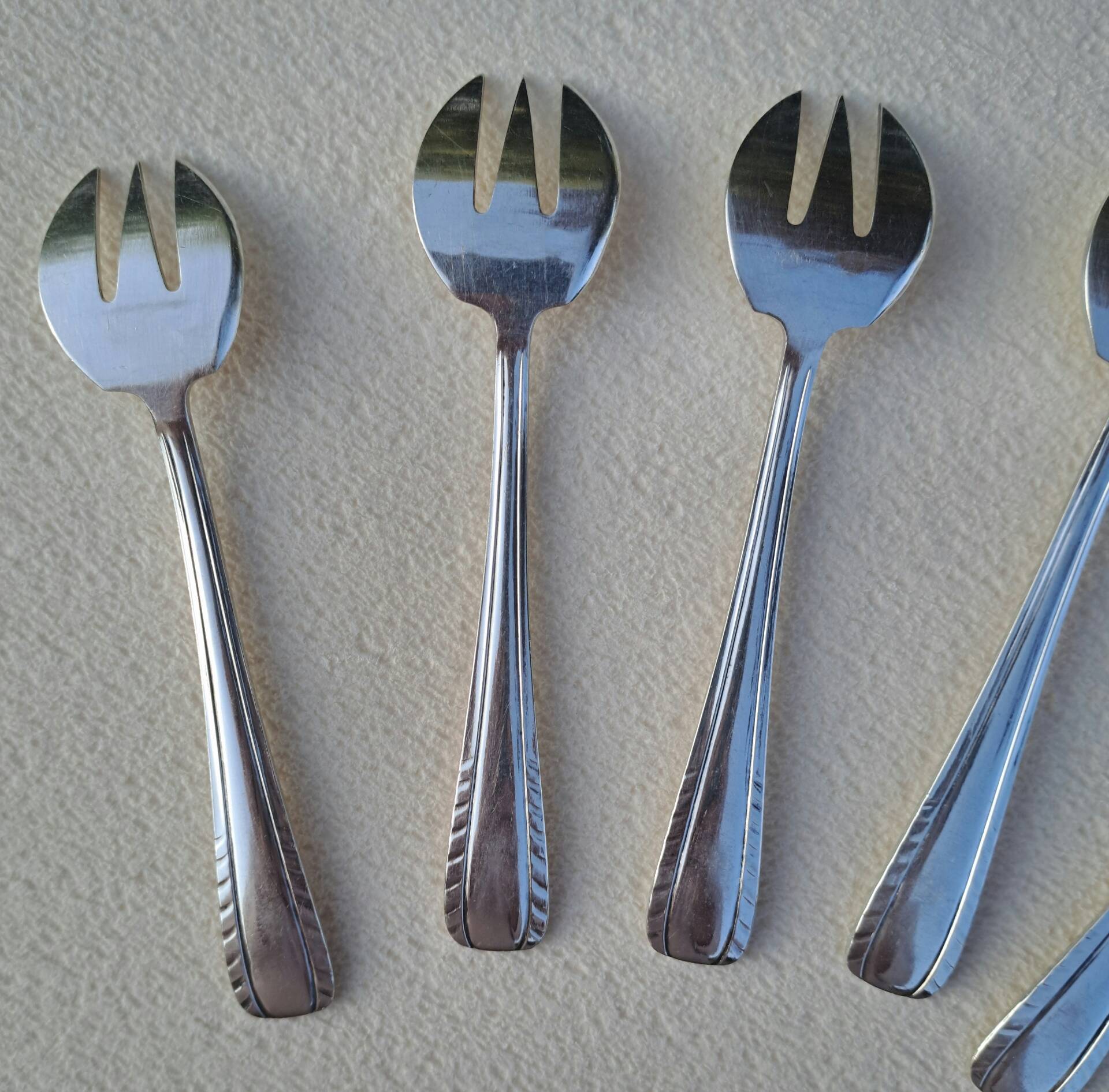 6 Art Deco oyster forks by Jean François Guillaumot