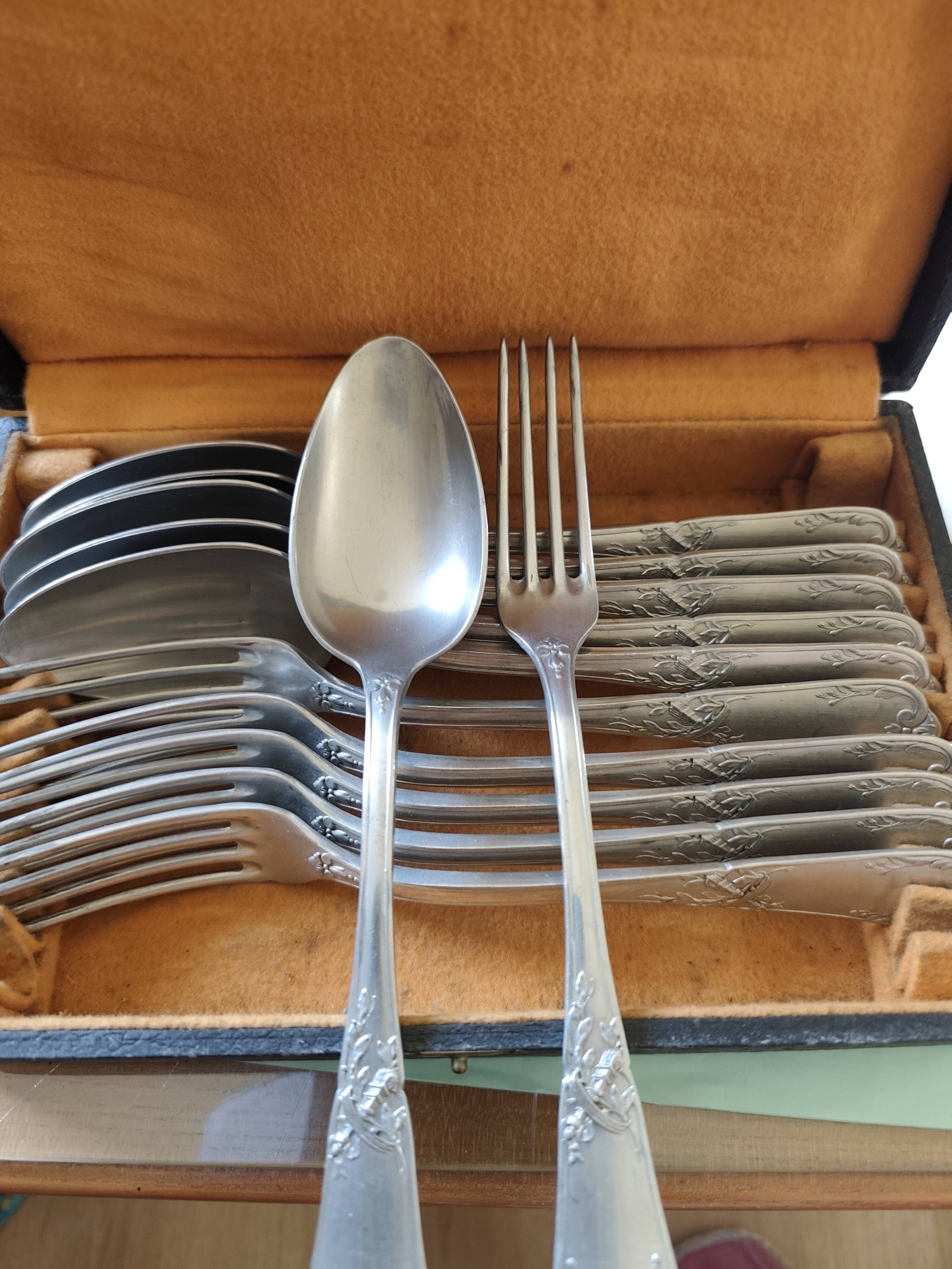 Ménagère 12 couverts type allemande