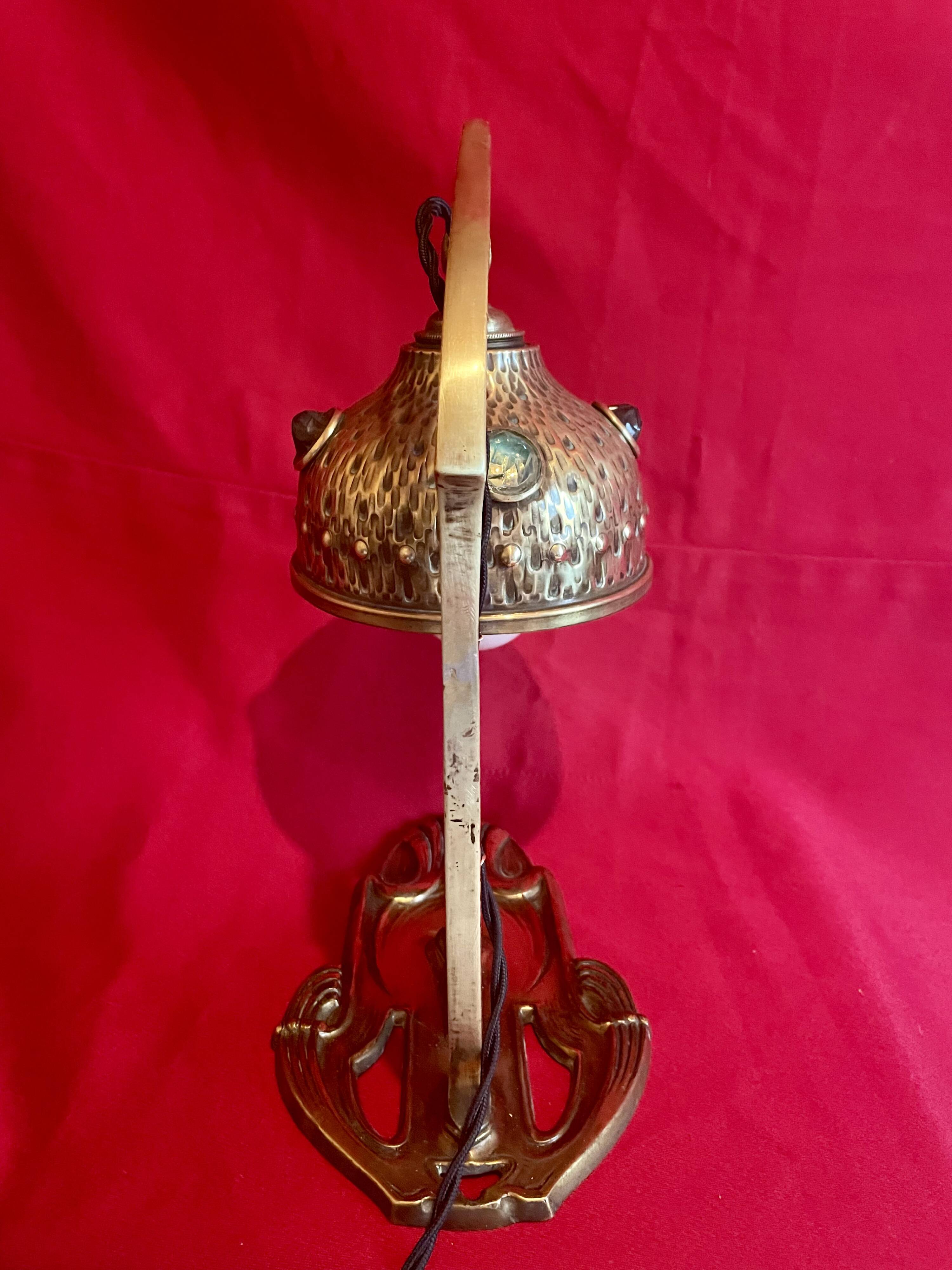 Art Nouveau wall lamp, 1920s