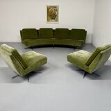 Complete living room with a sofa and 2 Italian design armchairs from the 70s, vintage.