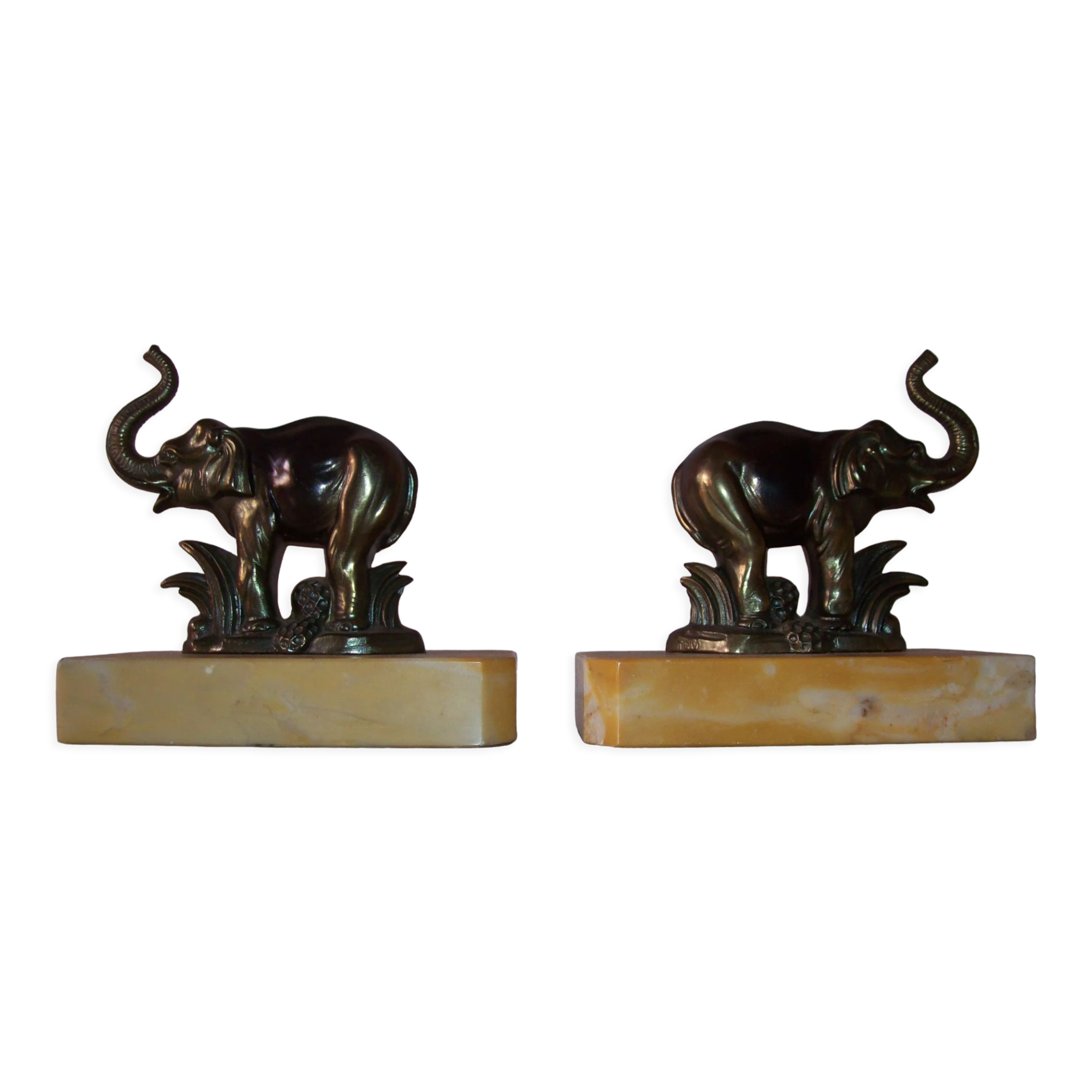 Elephant bookends