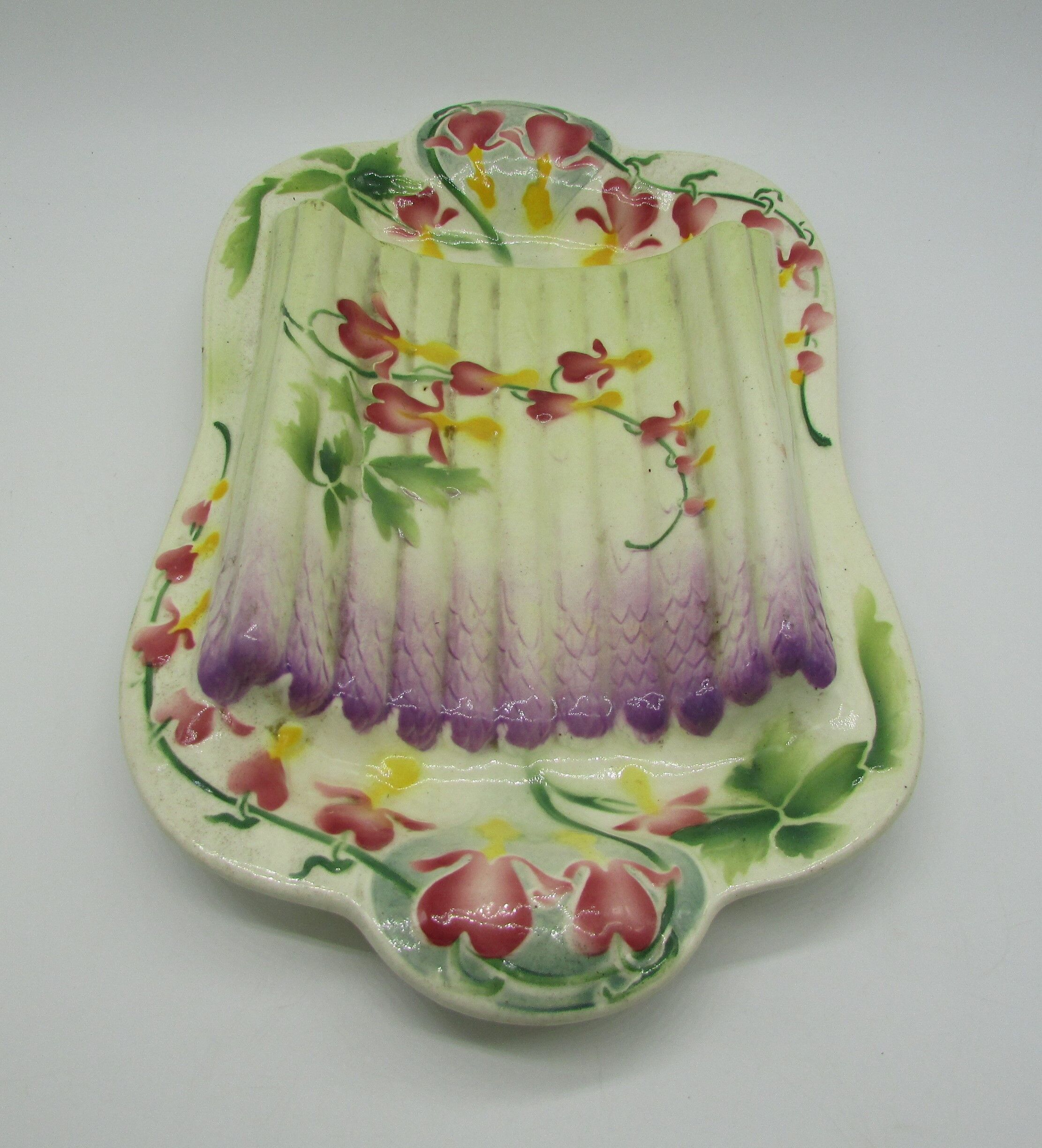 Asparagus dish slurry KG St-Clément art-nouveau