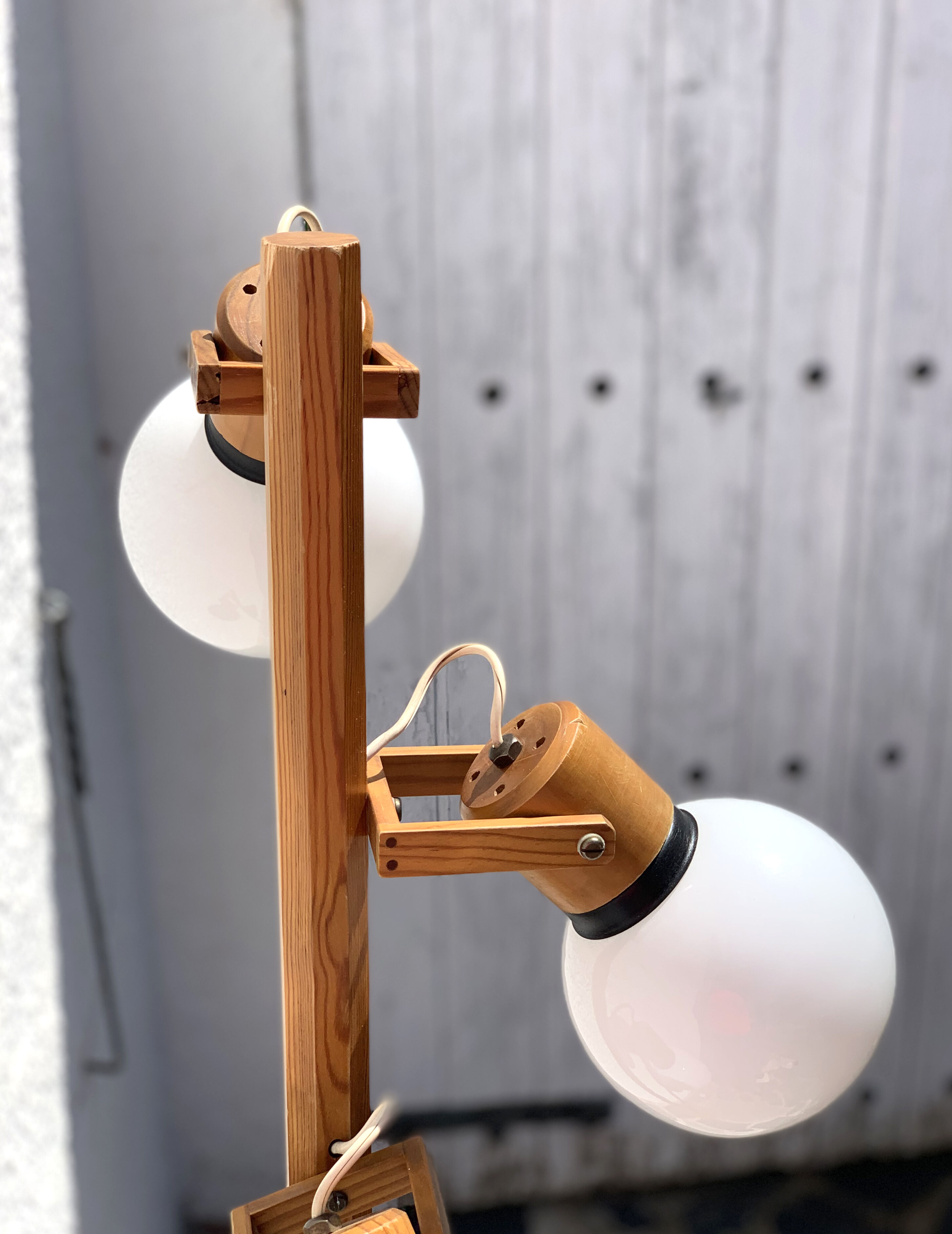 Wooden floor lamp from the 70s