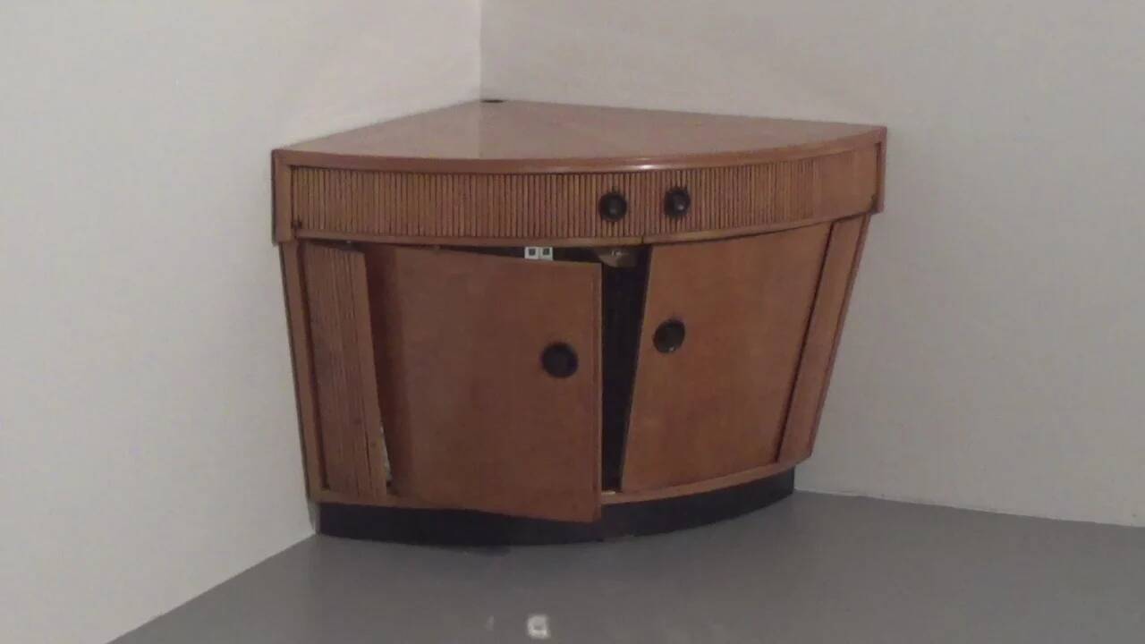 Bar cabinet in light wood attributed to Paolo Buffa, 1940s