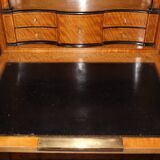 Louis Philippe period secretary in walnut veneer, 19th century.