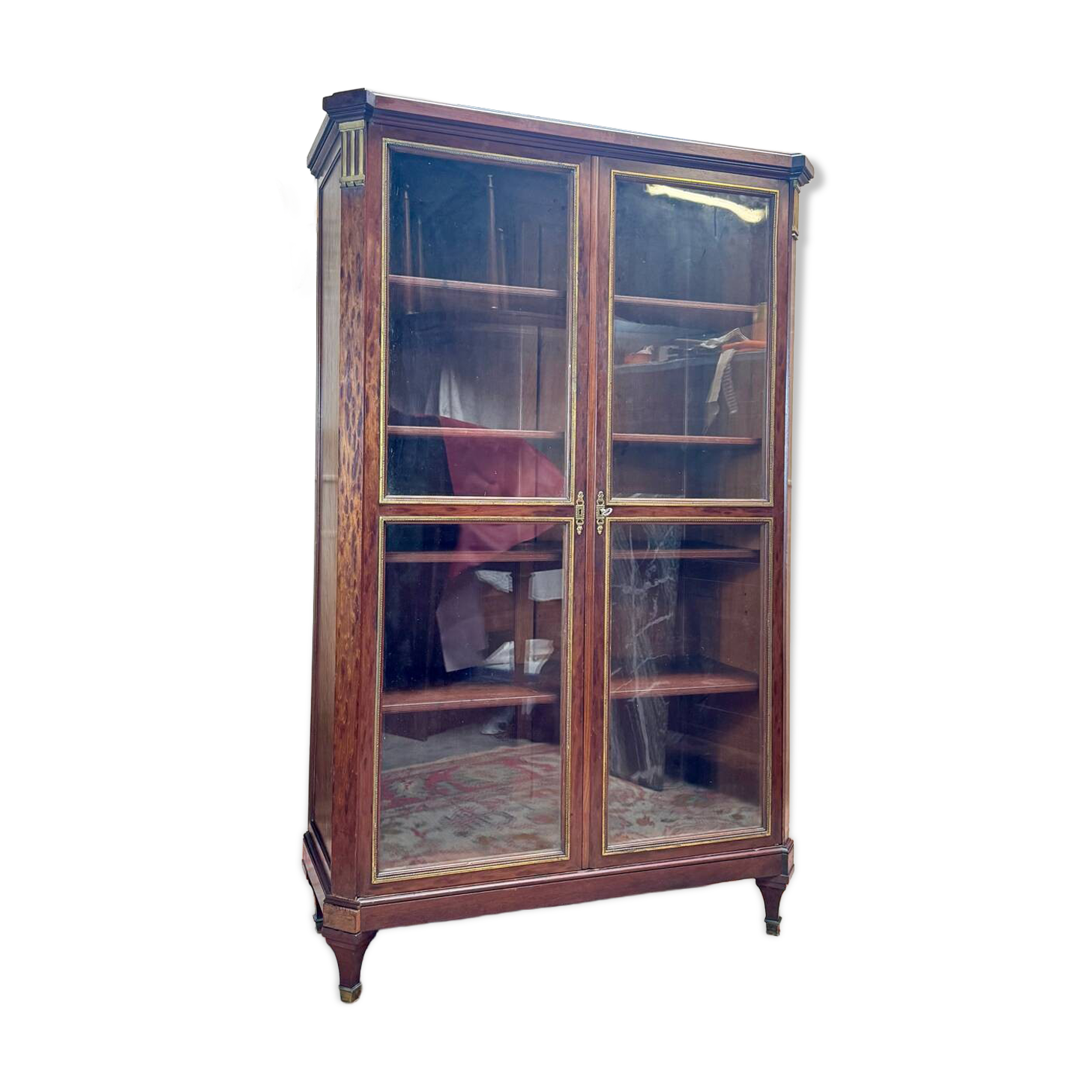 Bibliothèque, vitrine en acajou moucheté de style louis xvi xix eme si