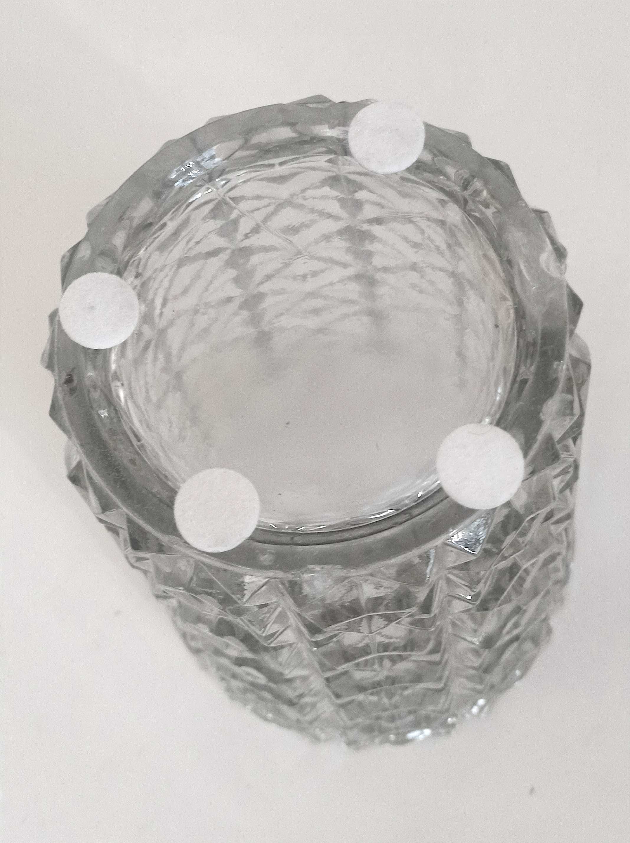 Vase en verre pressé moulé années 60 Hauteur 30 cm