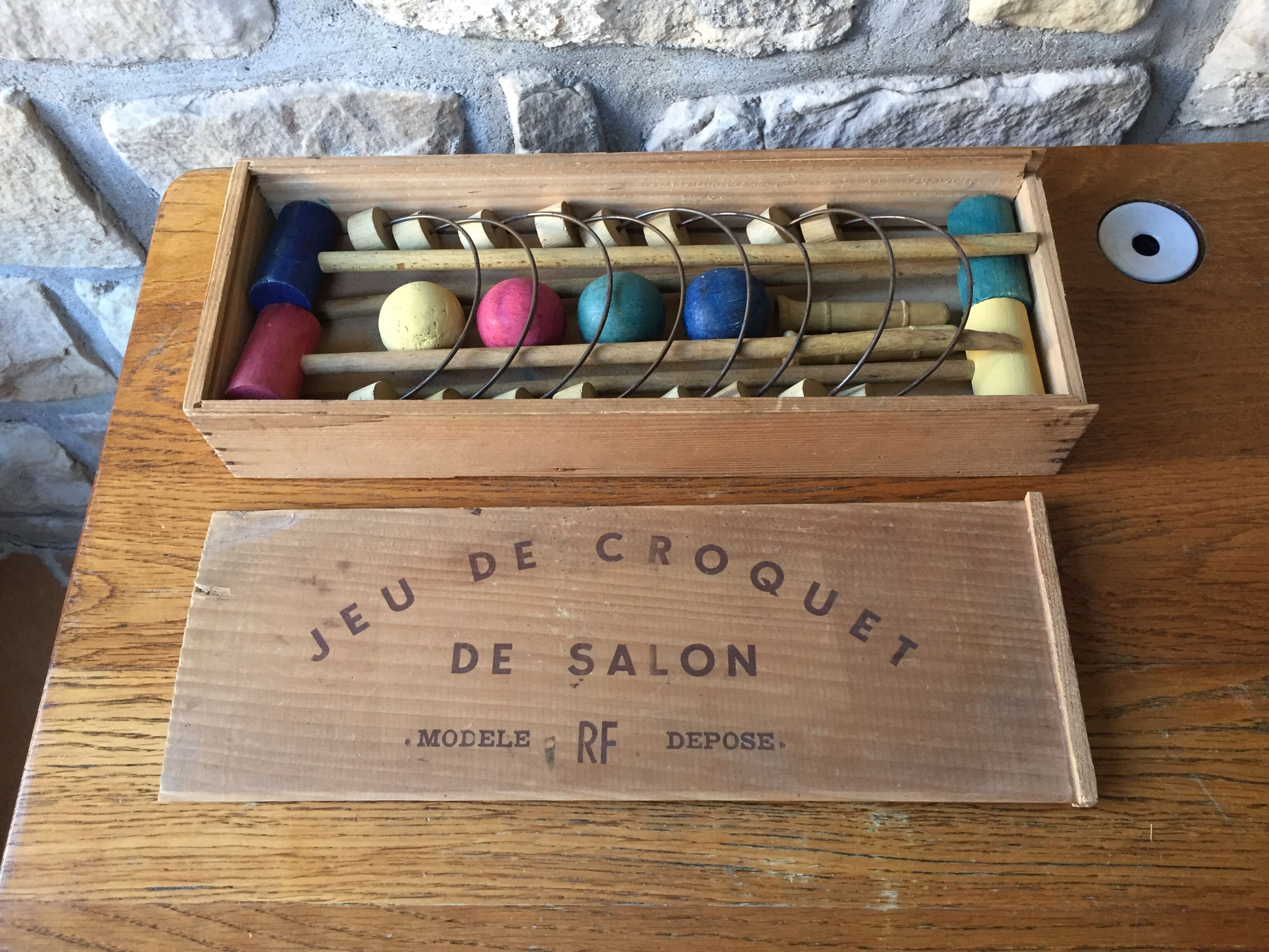 Old wooden lounge croquet game in its box