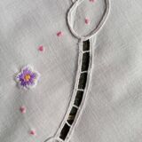 Embroidered tea tablecloth 80x80 cm