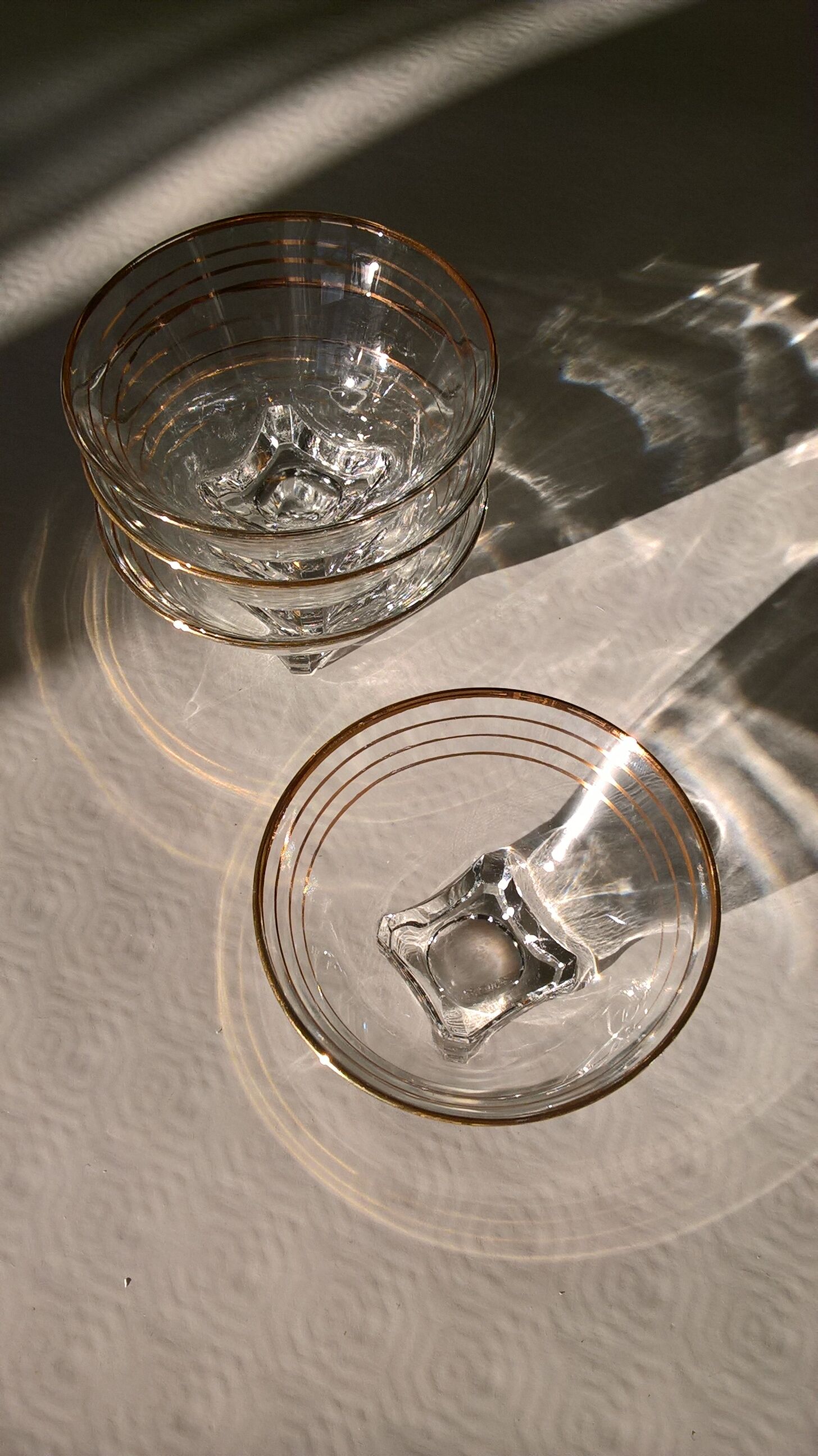 Lot of 4 glass cups