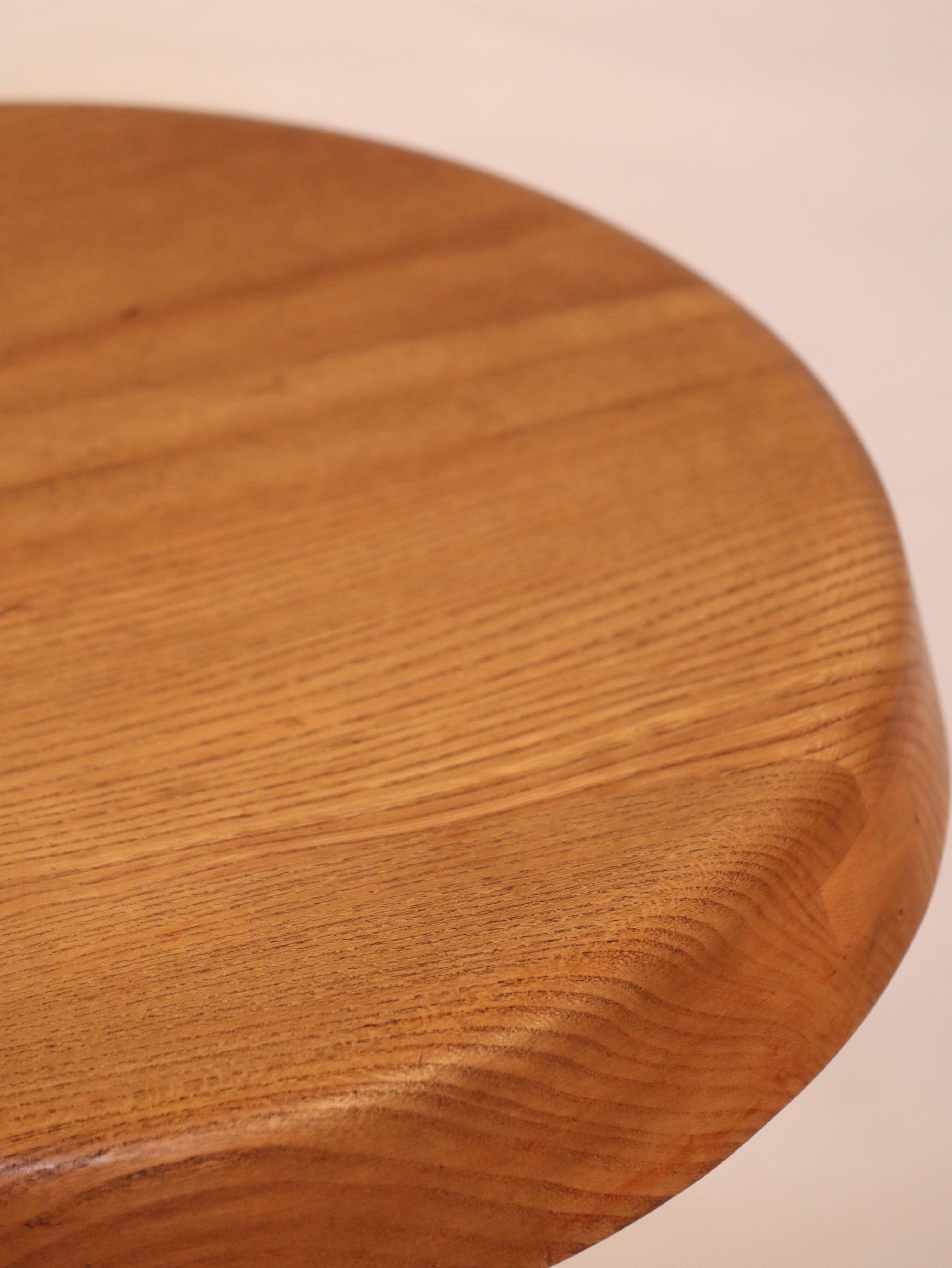 Pierre Chapo's pair of S31 stools