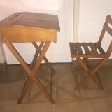 Foldable children's desk