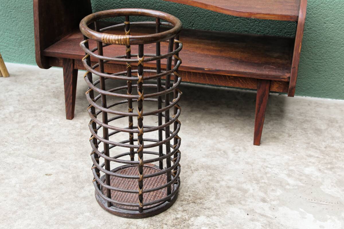 Rattan umbrella stand