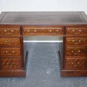 Antique Pedestal Desk by Edwardian Maple & Co, 1890