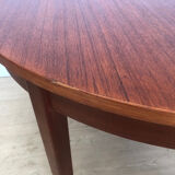 Baumann teak round table