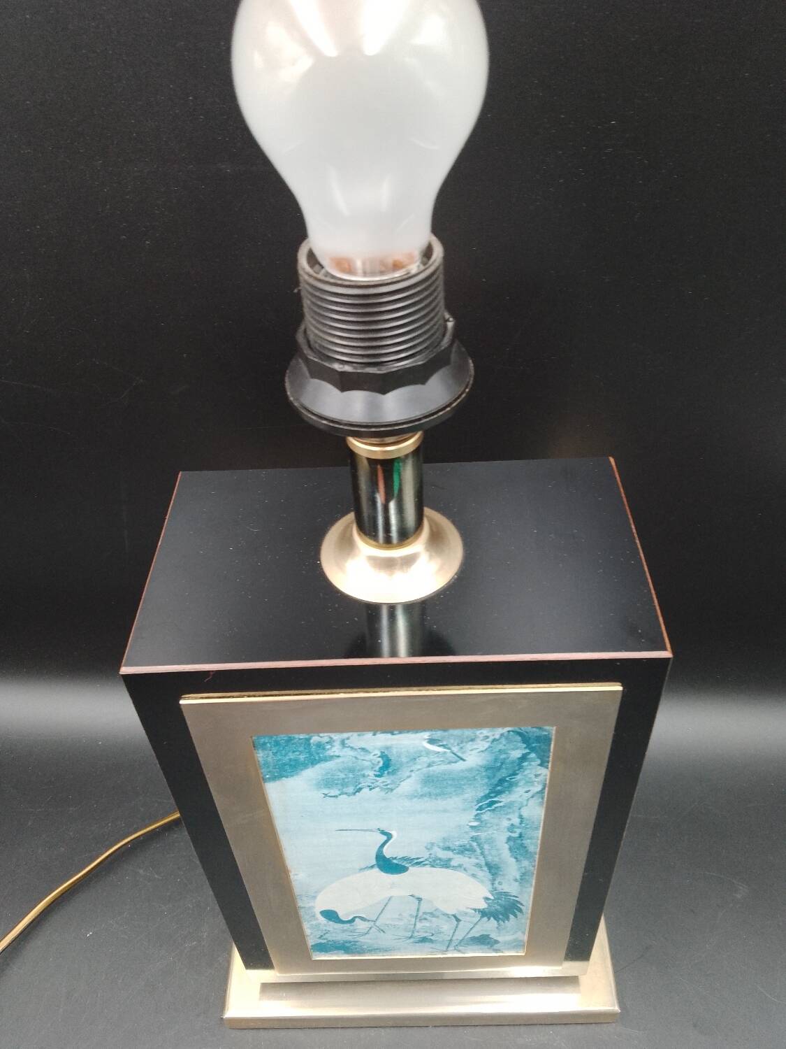 Table lamp the dolphin pagoda 1970 vintage melamine lacquered and brass heron
