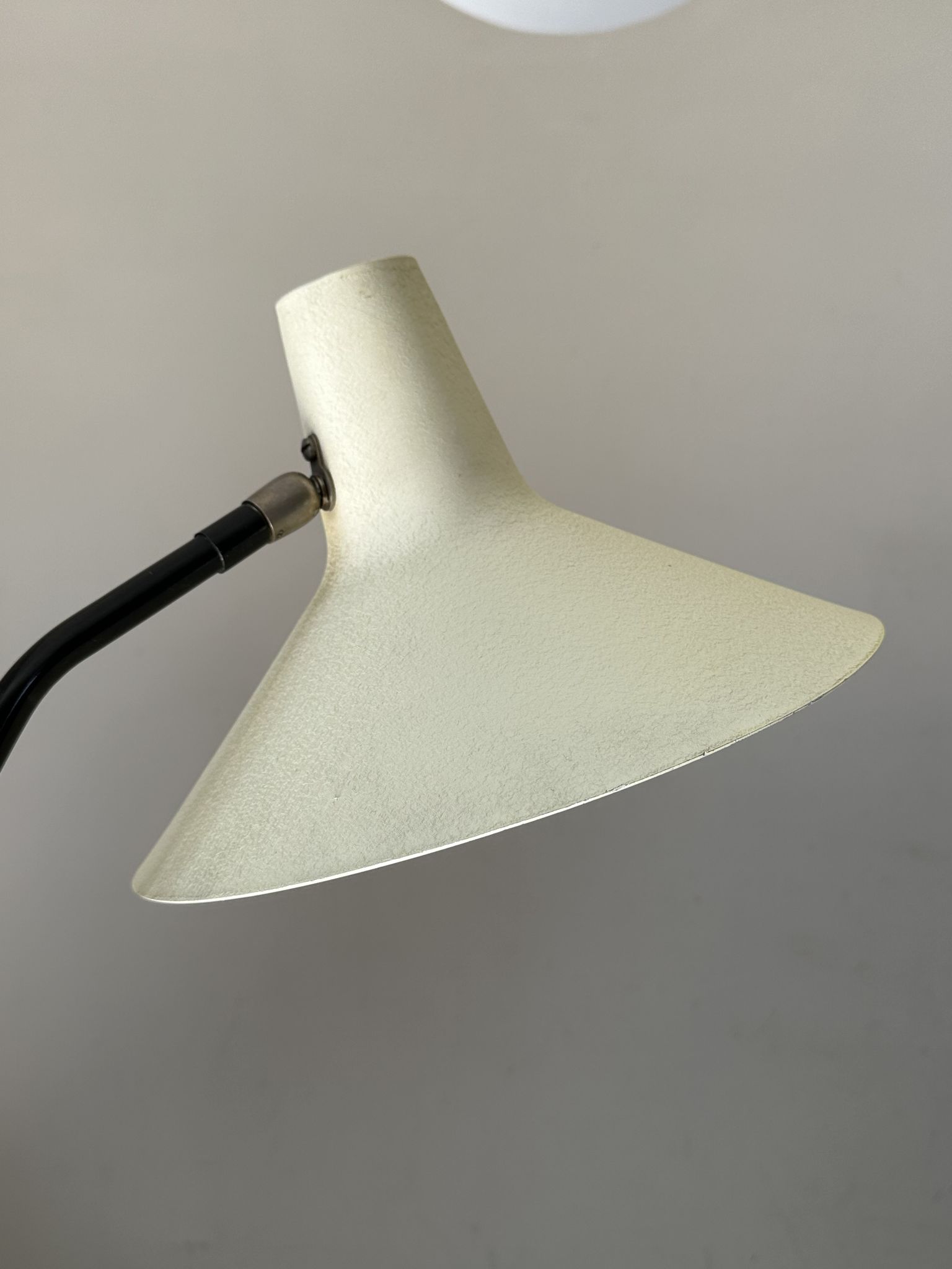 Lampe agrafe jjm hoogervorst design vintage années 60