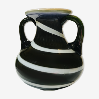 Vase moderniste, Suède des années 70