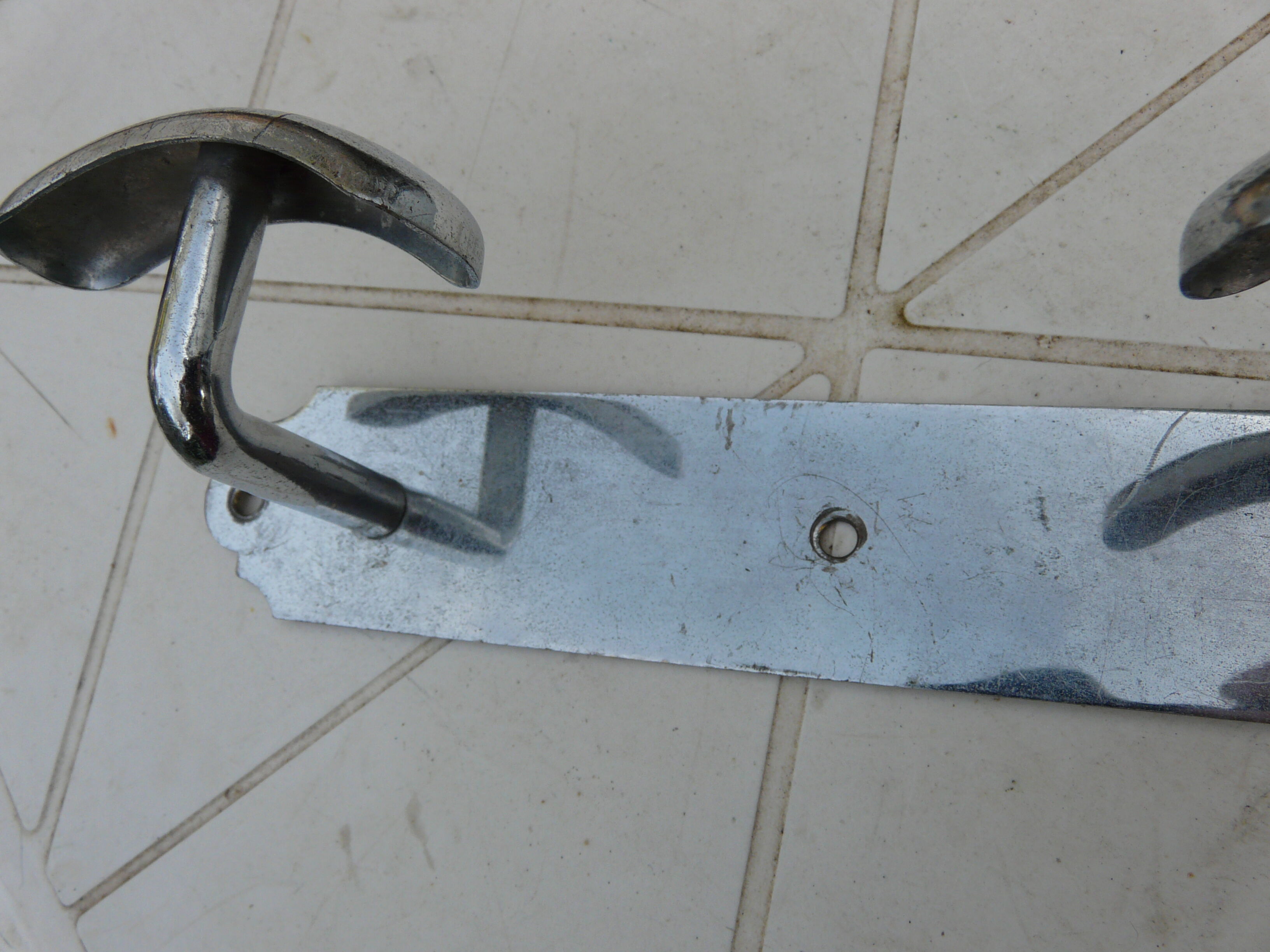 Wall coat rack in chromed metal 3 hooks 50s