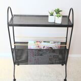 Magazine rack metal