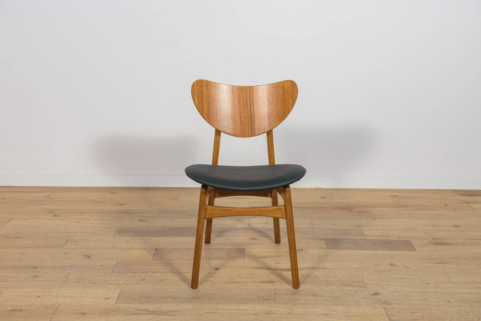 Mid-Century Librenza Dining Chairs from G-Plan, 1950s, United Knigdom .