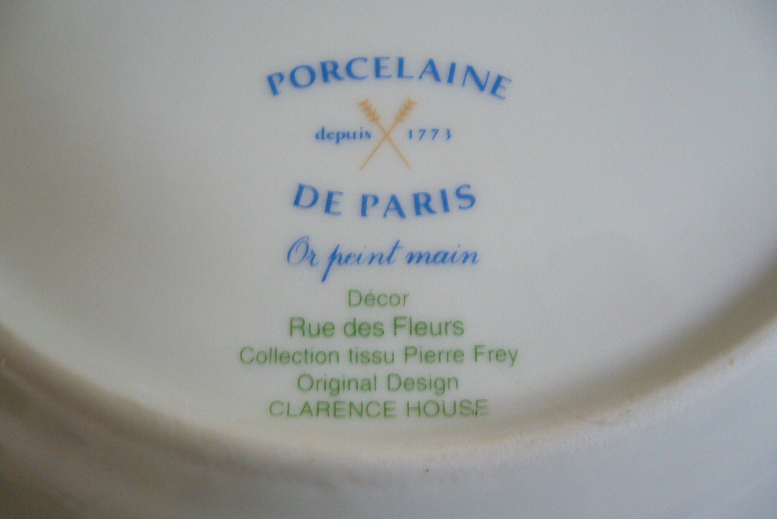 Paris porcelain plate with floral decoration